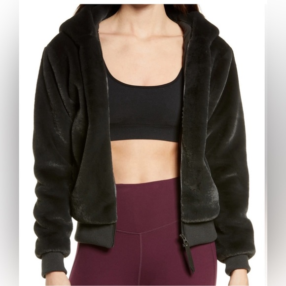 IVL Faux Fur Bomber - Picture 1 of 7